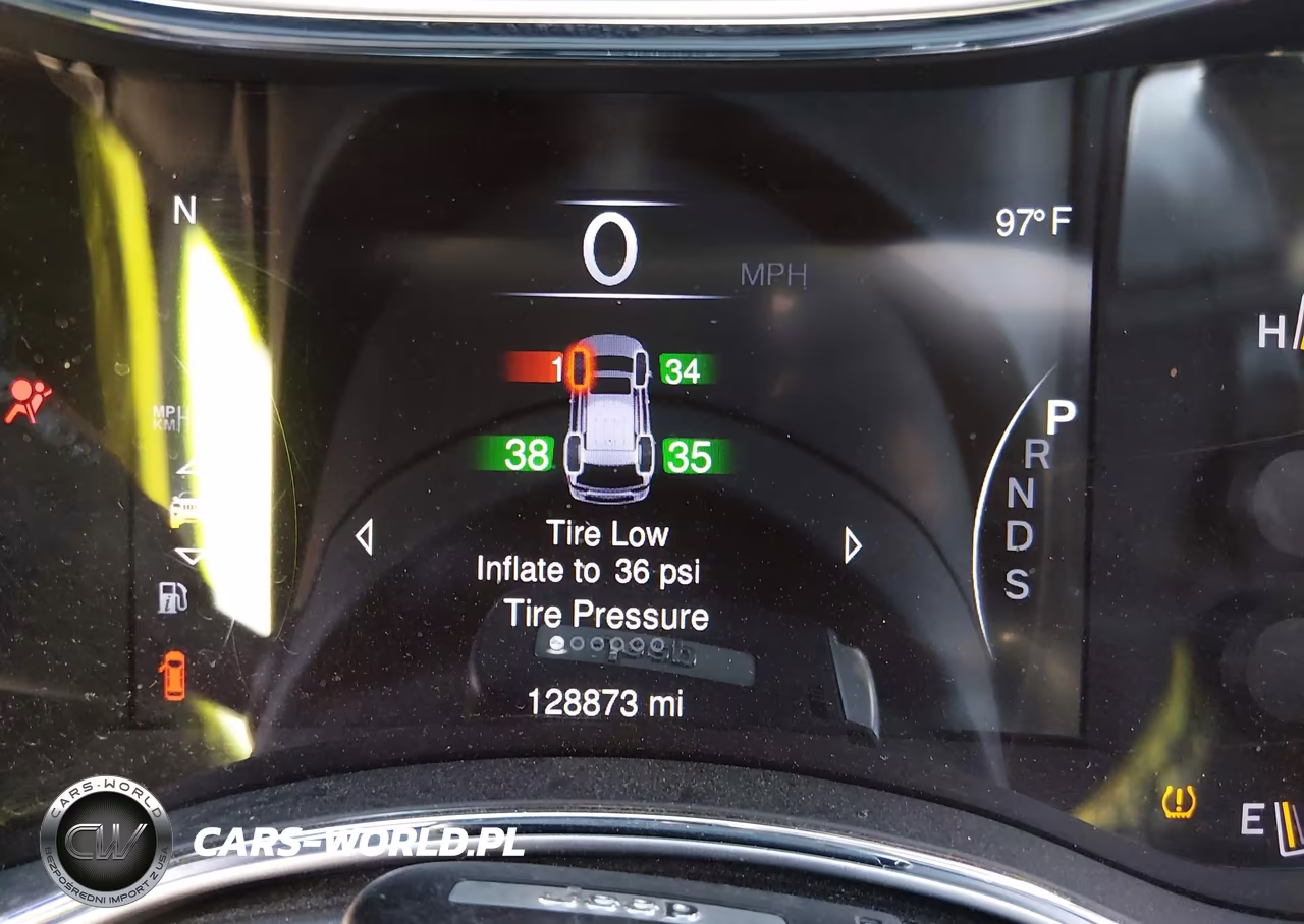 2015 Jeep Grand Cherokee Altitude VIN:1C4RJFAG5FC150115 - 14