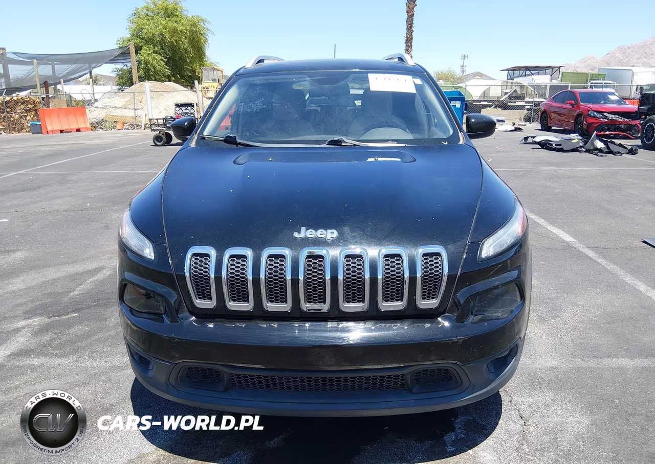 2018 Jeep Cherokee Latitude Fwd VIN:1C4PJLCB6JD590547 - 11