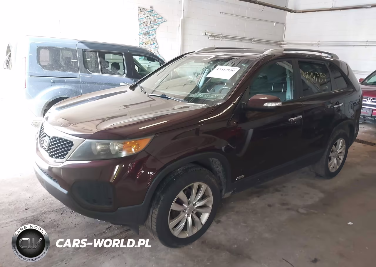 2011 Kia Sorento Lx VIN:5XYKTDA2XBG177806 - 2