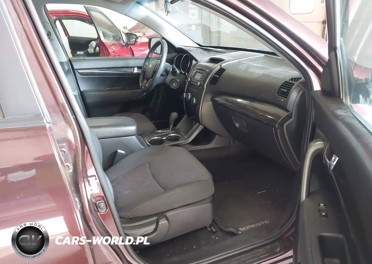 2011 Kia Sorento Lx VIN:5XYKTDA2XBG177806 - 5