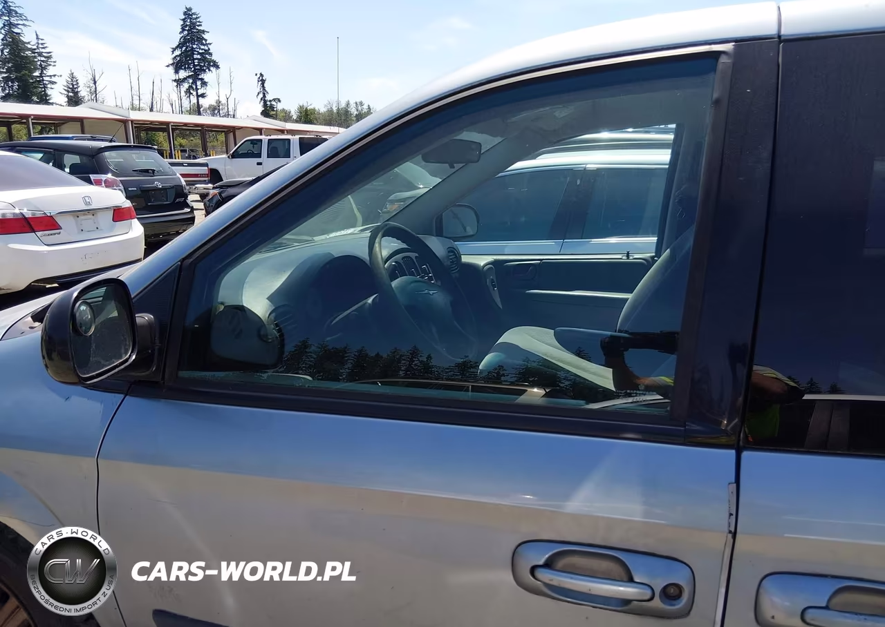 2006 Chrysler Town & Country VIN:1A4GP45R96B518012 - 14