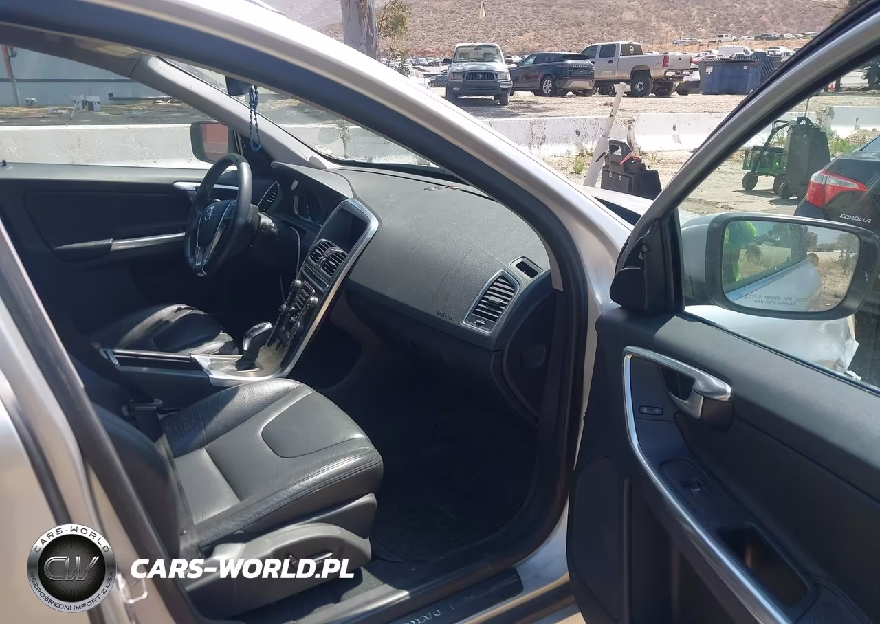 2014 Volvo Xc60 3.2 VIN:YV4940DL8E2516518 - 5