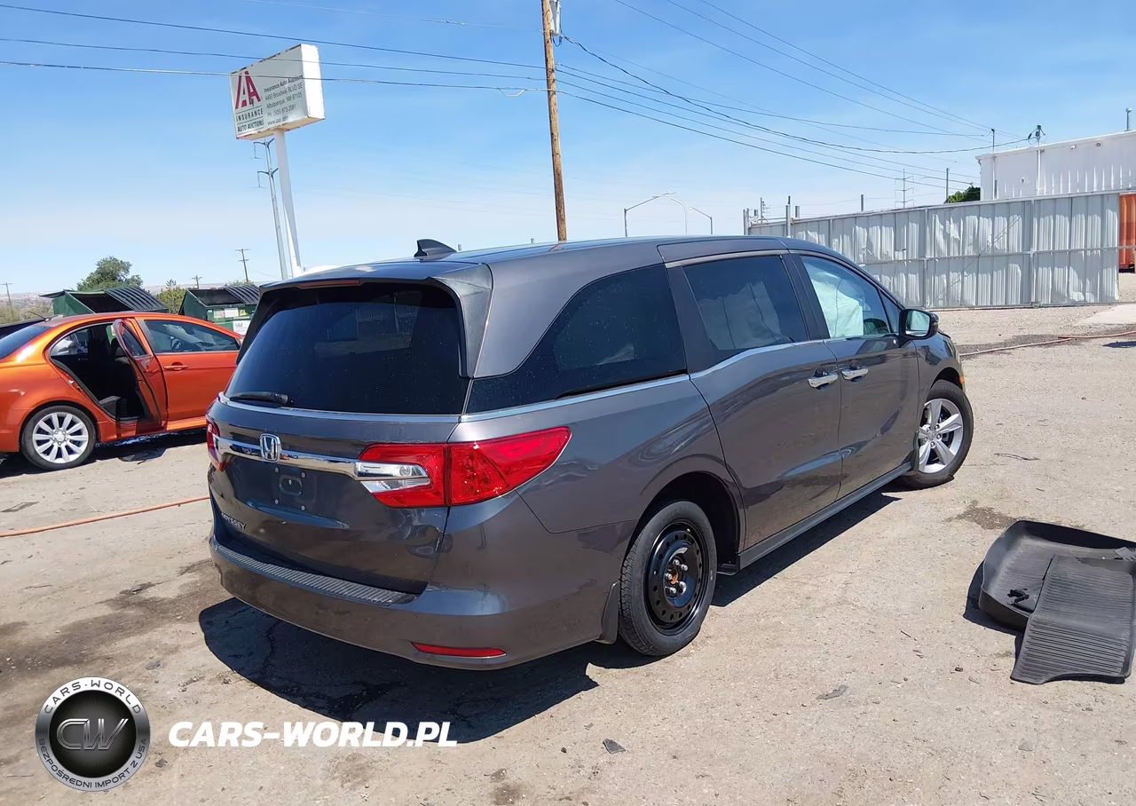 2018 Honda Odyssey Ex-L VIN:5FNRL6H76JB090597 - 4