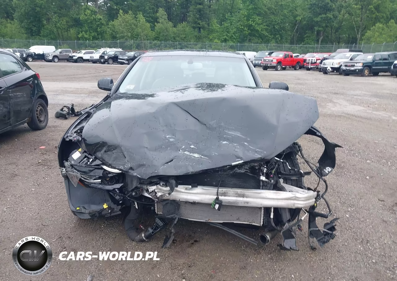 2015 Audi A4 2.0T Premium VIN:WAUHFAFL8FN038657 - 13