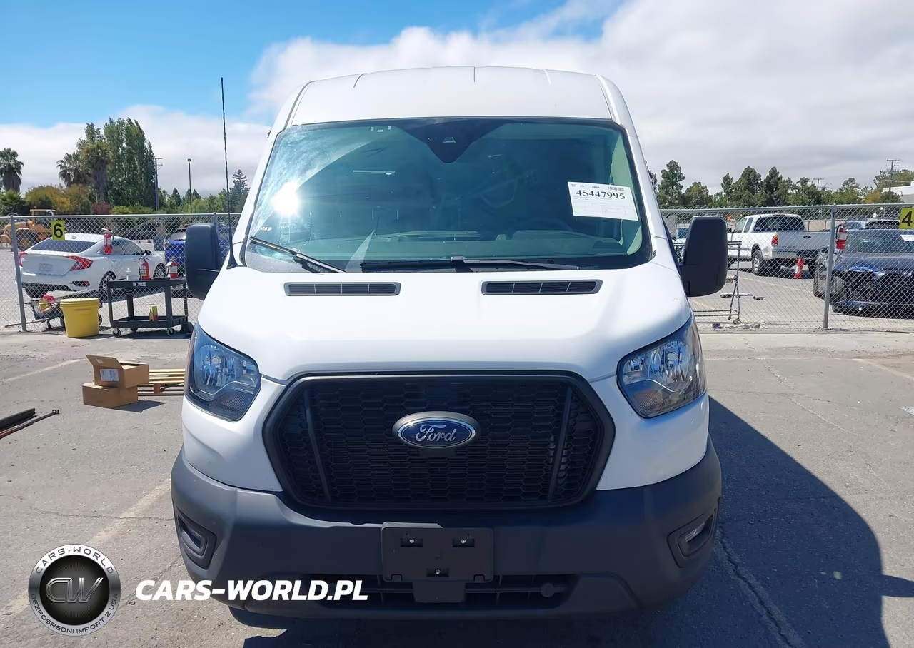 2024 Ford Transit-250 VIN:1FTBR1C86RKA11382 - 12