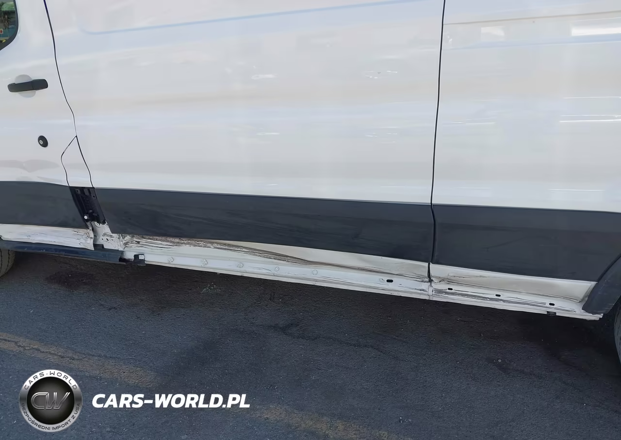 2024 Ford Transit-250 VIN:1FTBR1C86RKA11382 - 6