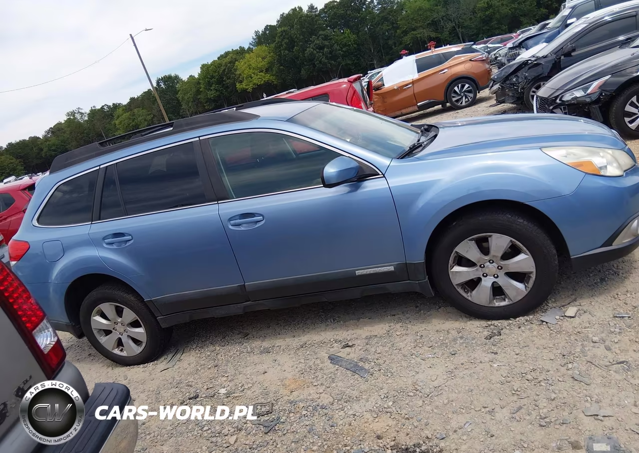 2010 Subaru Outback 2.5I Premium VIN:4S4BRCCC4A3350099 - 13