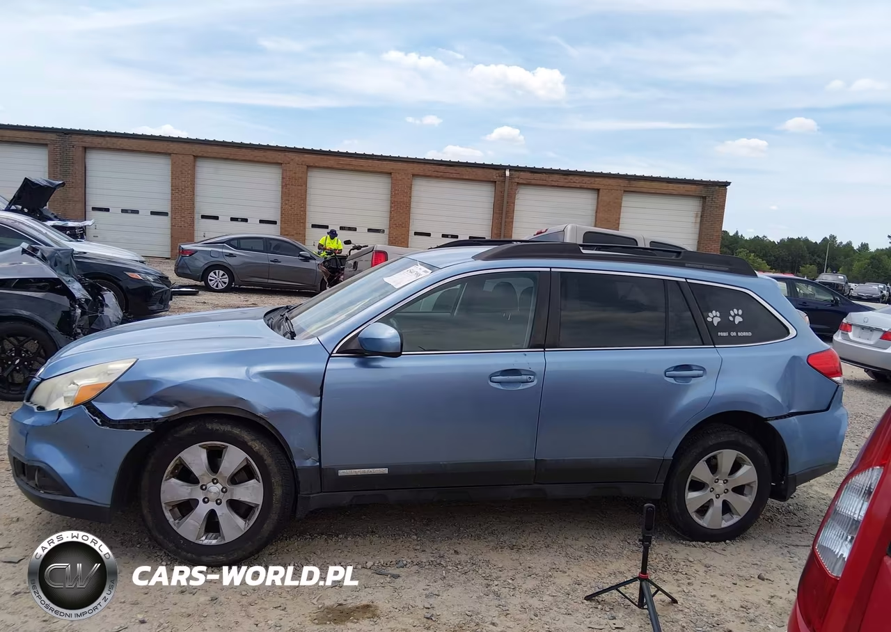2010 Subaru Outback 2.5I Premium VIN:4S4BRCCC4A3350099 - 14