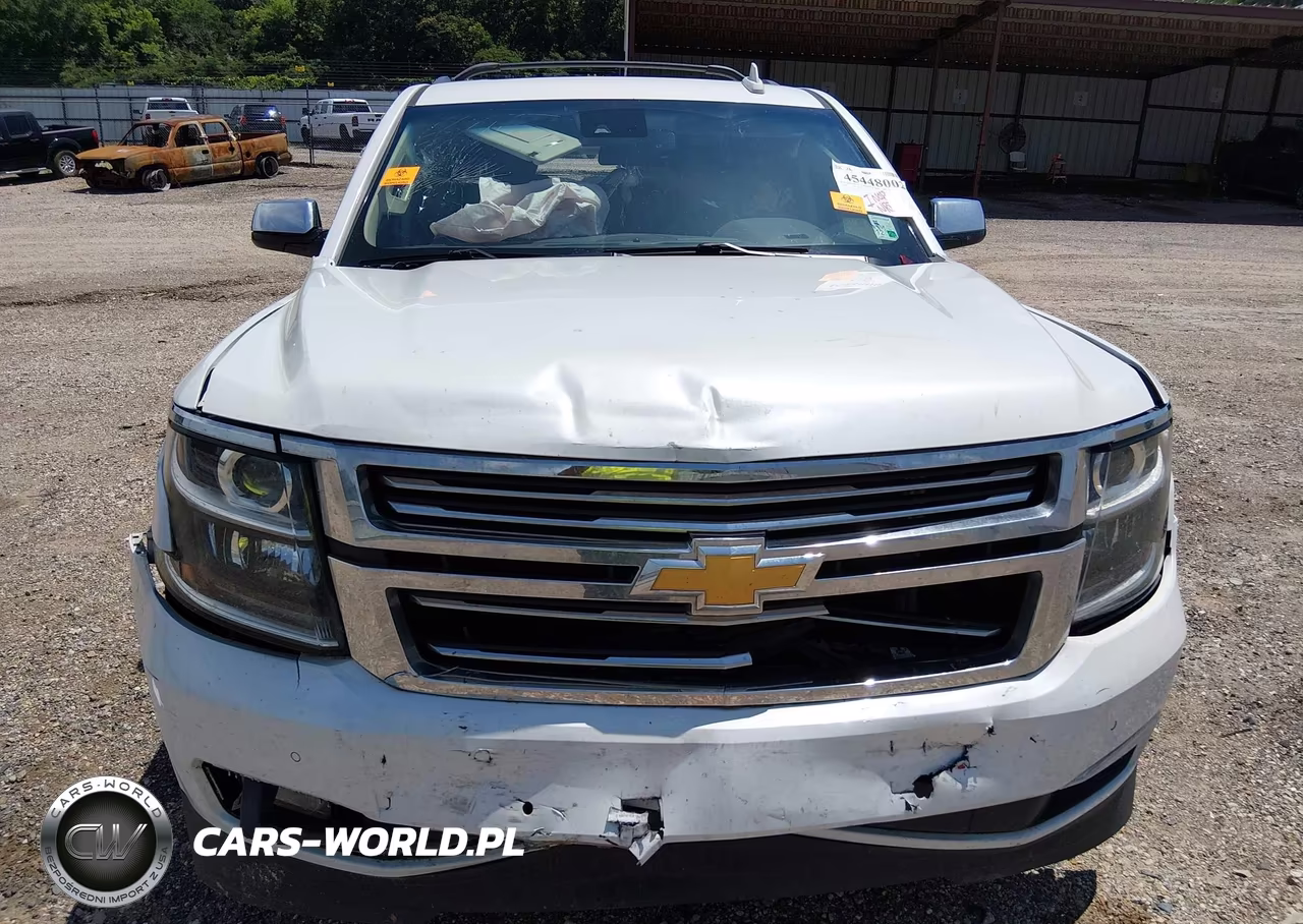 2016 Chevrolet Tahoe Ltz VIN:1GNSCCKC2GR361915 - 10