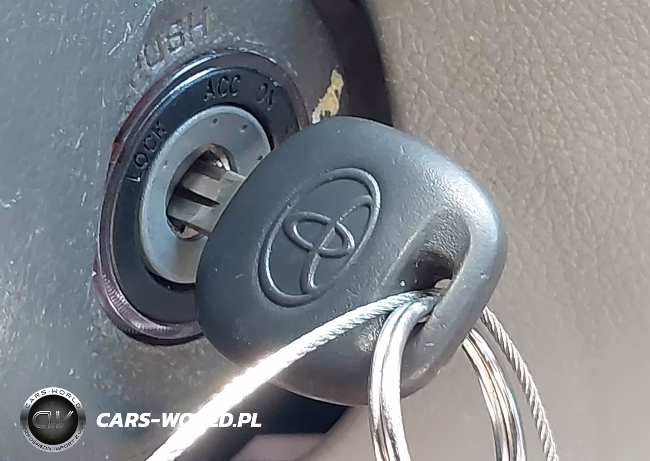 2010 Toyota Camry Le VIN:4T4BF3EKXAR044487 - 11