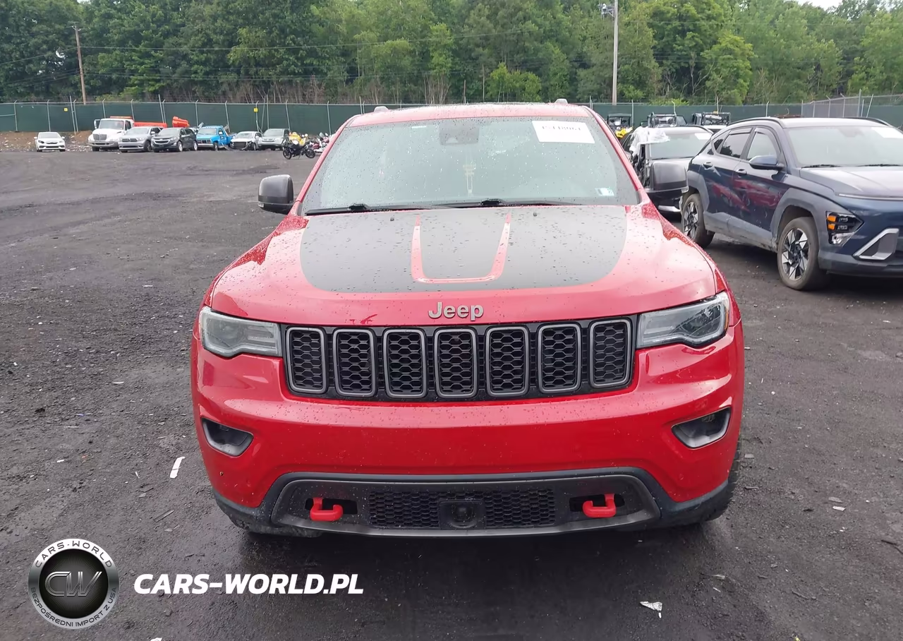 2020 Jeep Grand Cherokee Trailhawk 4X4 VIN:1C4RJFLG6LC234727 - 12