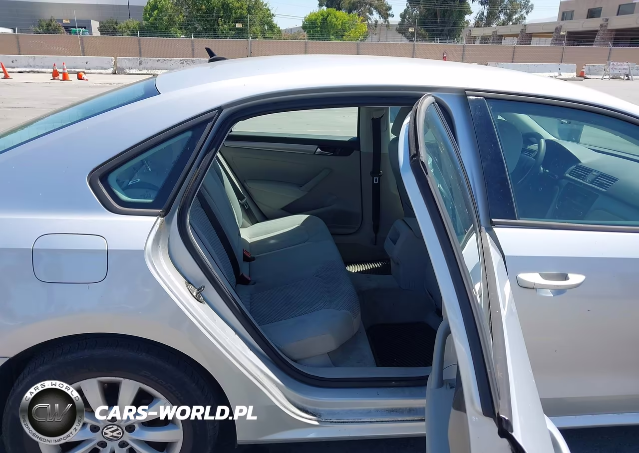 2012 Volkswagen Passat 2.5L S VIN:1VWAP7A38CC036908 - 8