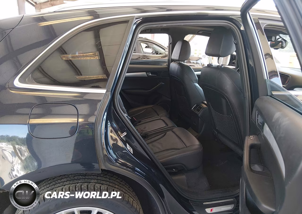 2017 Audi Q5 2.0T Premium VIN:WA1M2AFP7HA049864 - 8