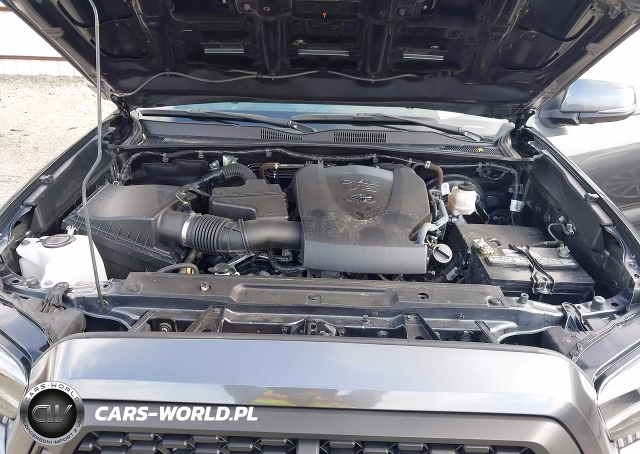 2023 Toyota Tacoma Double Cab VIN:3TMCZ5AN7PM608924 - 10