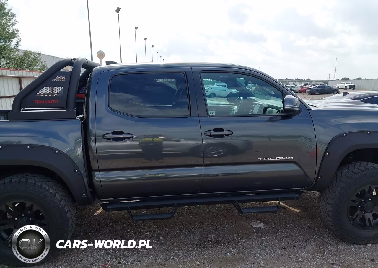 2023 Toyota Tacoma Double Cab VIN:3TMCZ5AN7PM608924 - 13