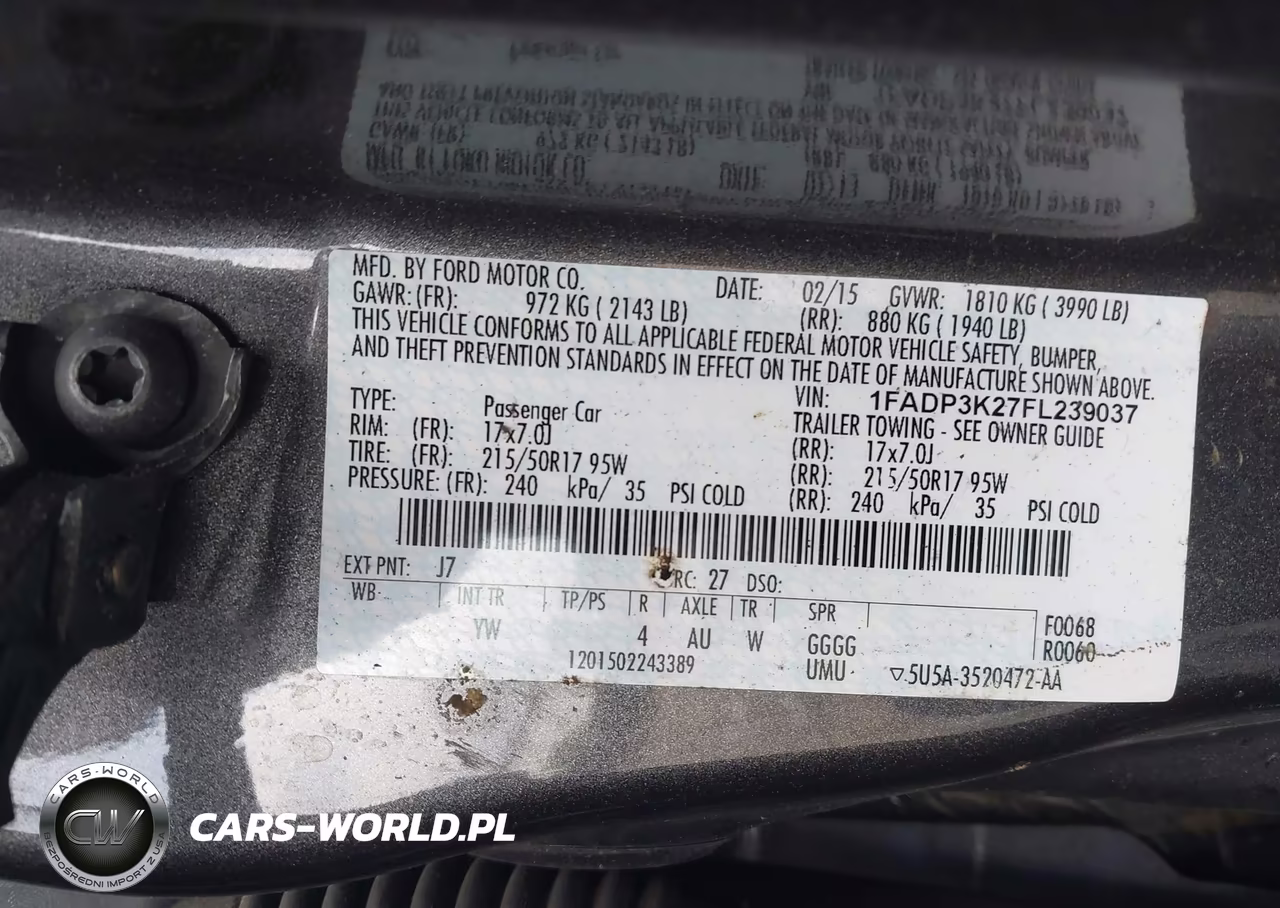 2015 Ford Focus Se VIN:1FADP3K27FL239037 - 9