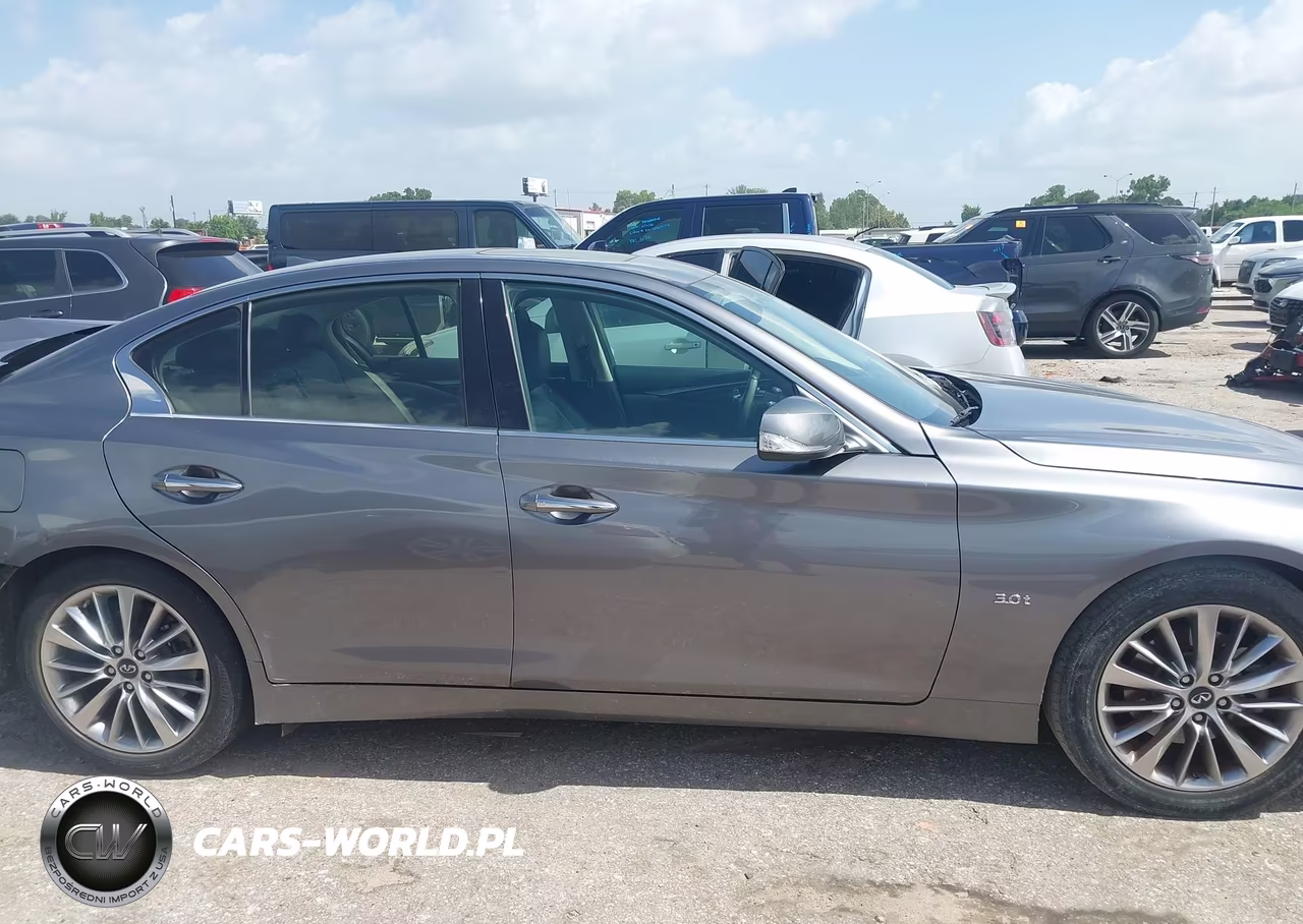 2018 Infiniti Q50 3.0T Luxe VIN:JN1EV7AP3JM364583 - 13