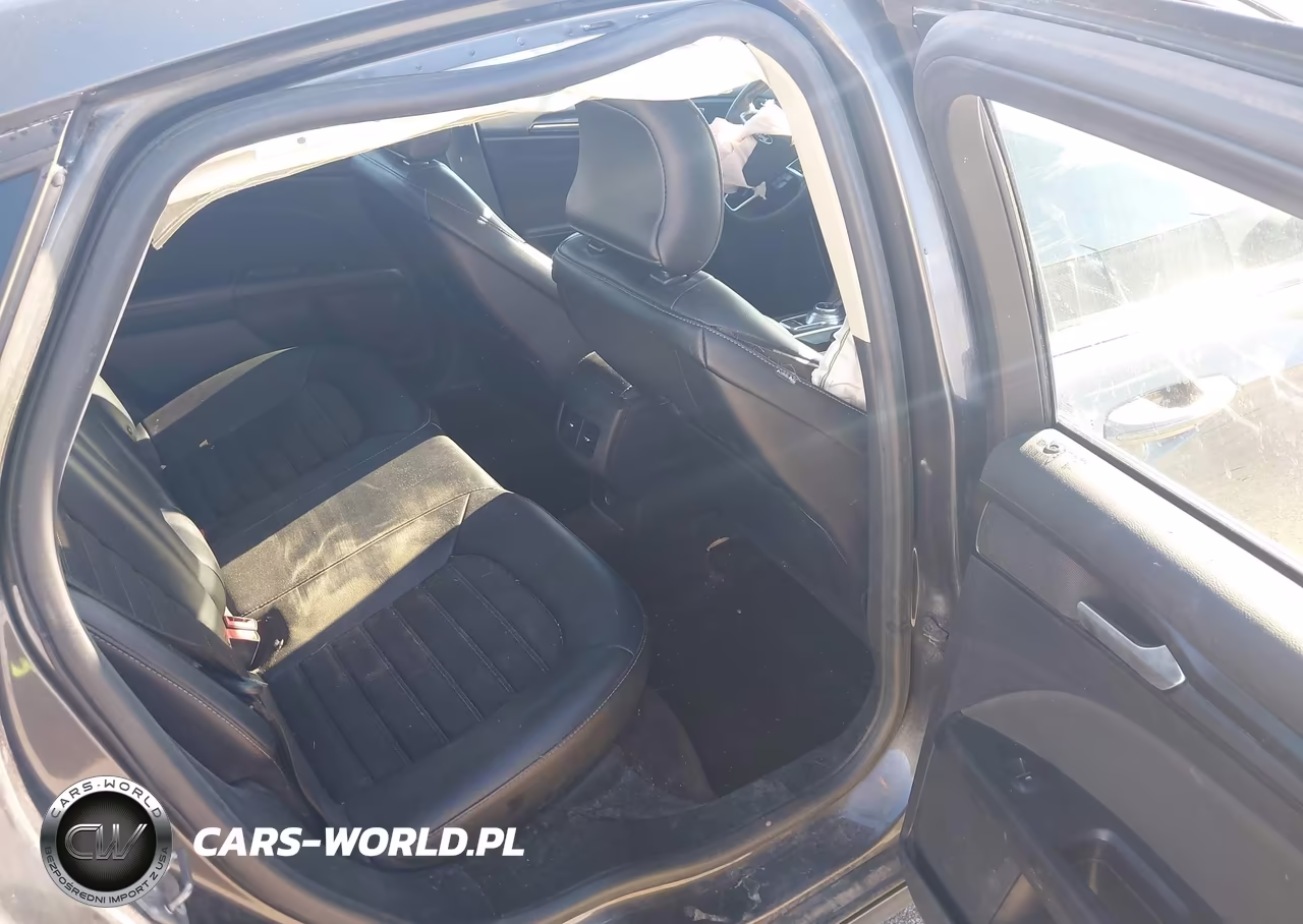 2018 Ford Fusion Se VIN:3FA6P0HD1JR245300 - 8