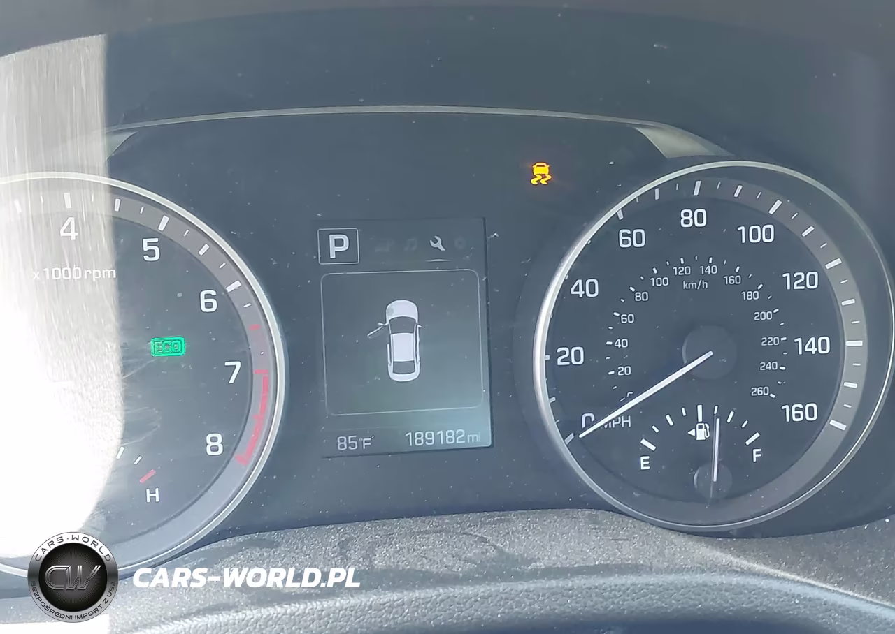 2018 Hyundai Elantra Sel VIN:5NPD84LF5JH269438 - 15