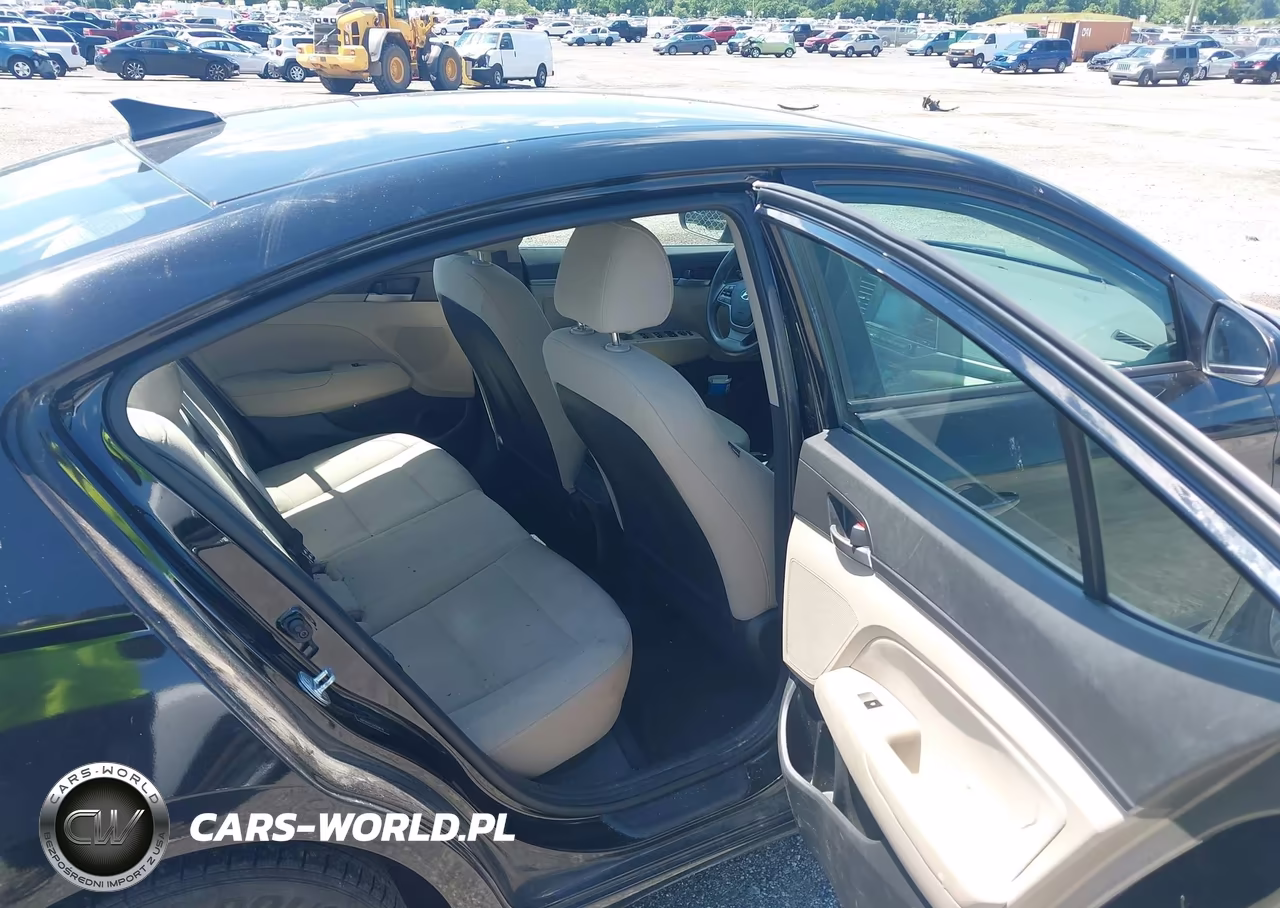 2018 Hyundai Elantra Sel VIN:5NPD84LF5JH269438 - 8