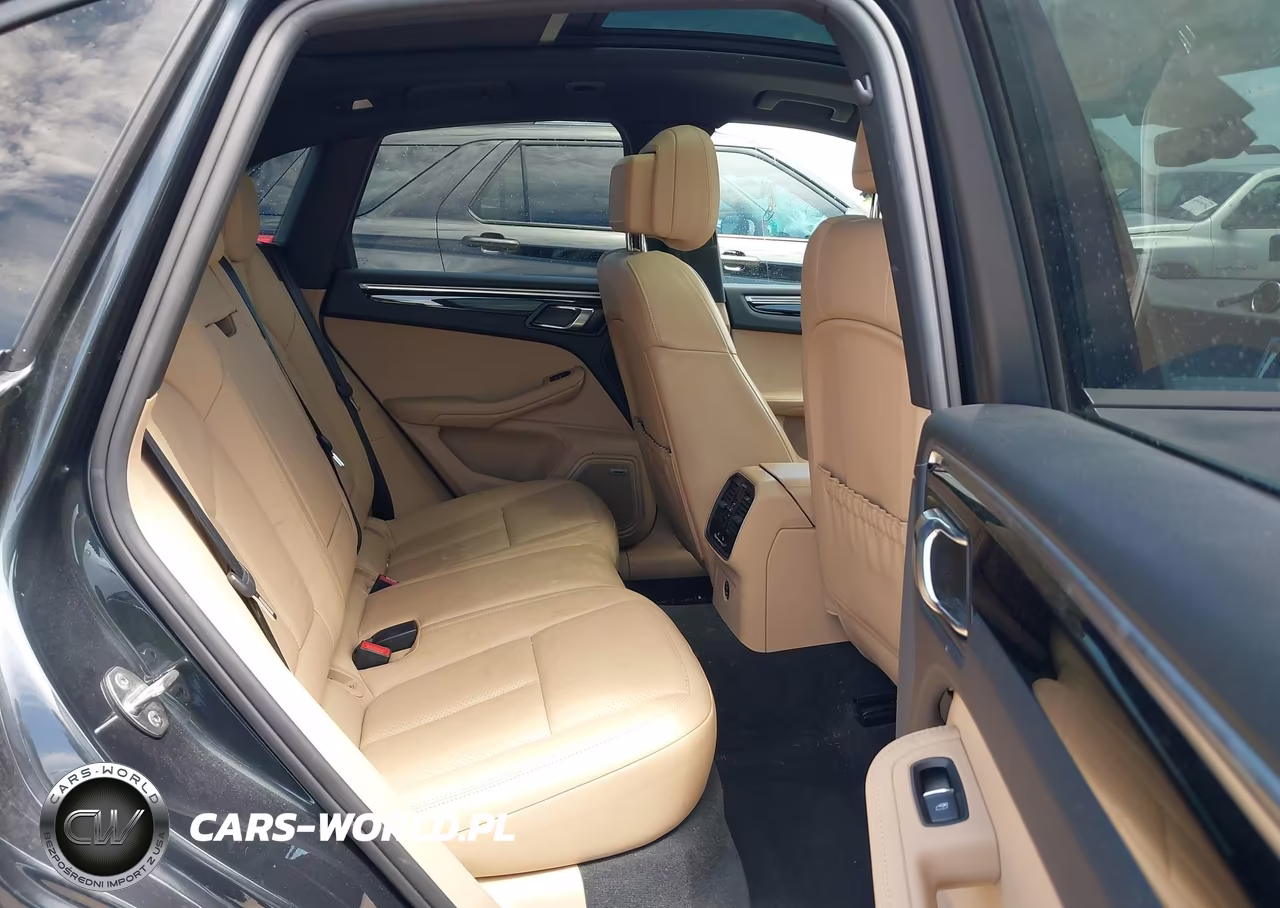 2020 Porsche Macan VIN:WP1AA2A57LLB09774 - 8