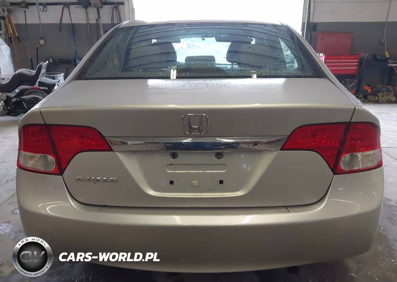 2010 Honda Civic Lx VIN:2HGFA1F57AH319216 - 17