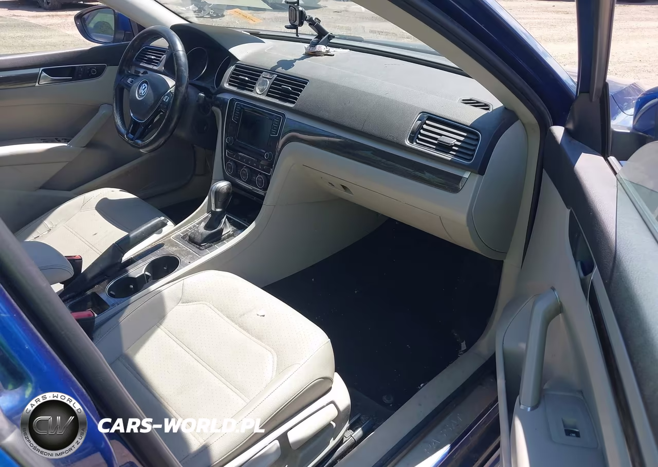 2017 Volkswagen Passat 1.8T Se VIN:1VWGT7A30HC030680 - 5