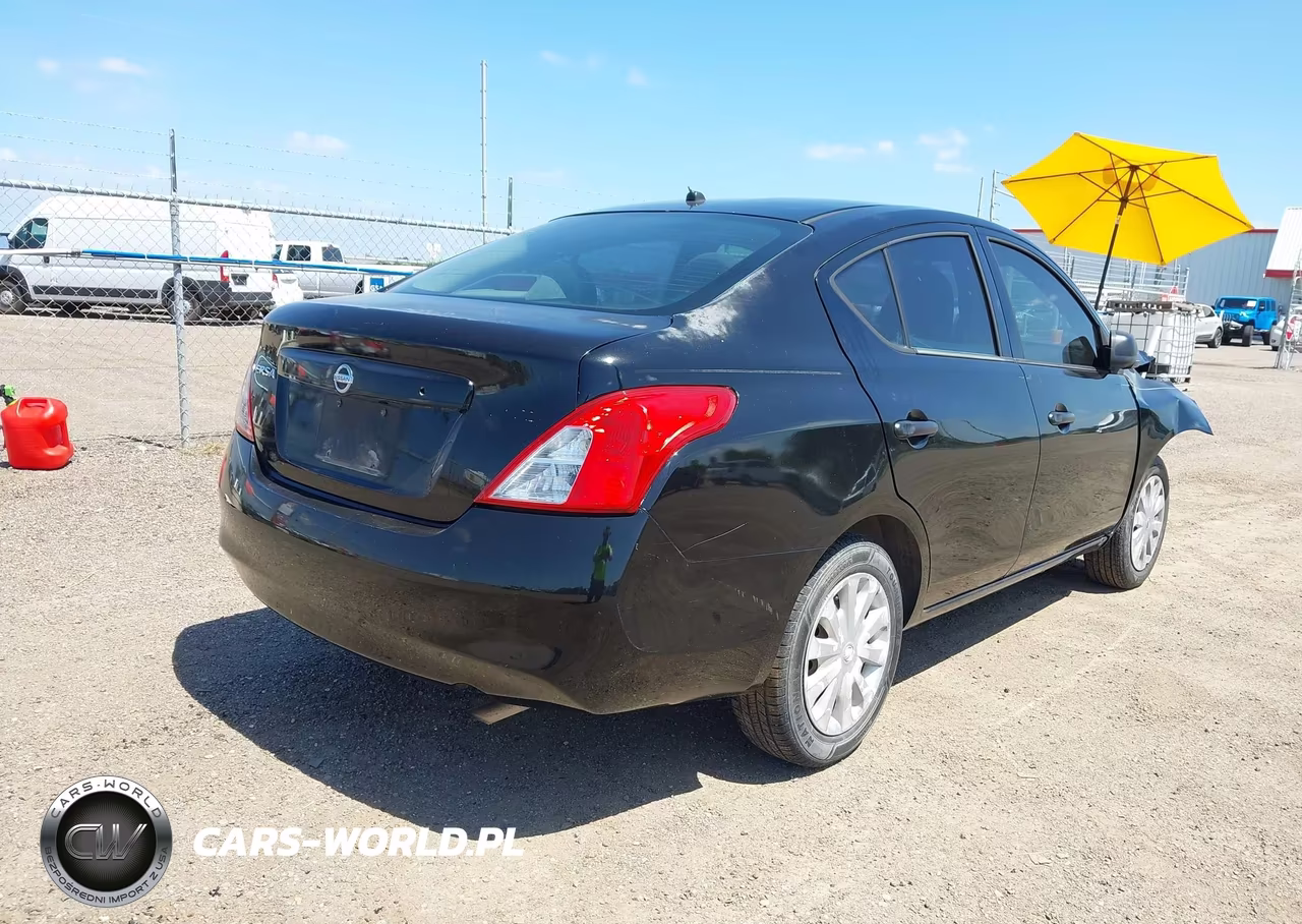 2014 Nissan Versa 1.6 S VIN:3N1CN7AP6EL845306 - 4