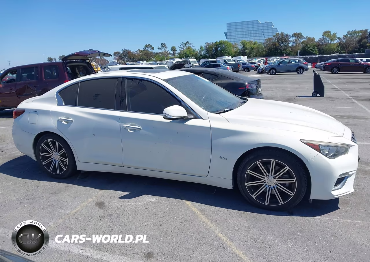 2019 Infiniti Q50 3.0T Luxe VIN:JN1EV7AP7KM512025 - 13