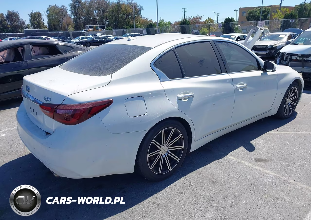 2019 Infiniti Q50 3.0T Luxe VIN:JN1EV7AP7KM512025 - 4