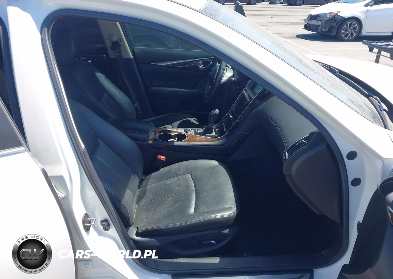 2019 Infiniti Q50 3.0T Luxe VIN:JN1EV7AP7KM512025 - 5
