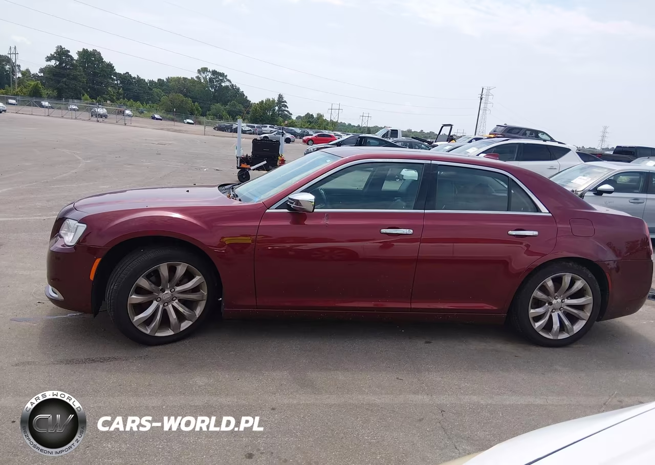 2019 Chrysler 300 Limited VIN:2C3CCAEG1KH555610 - 14