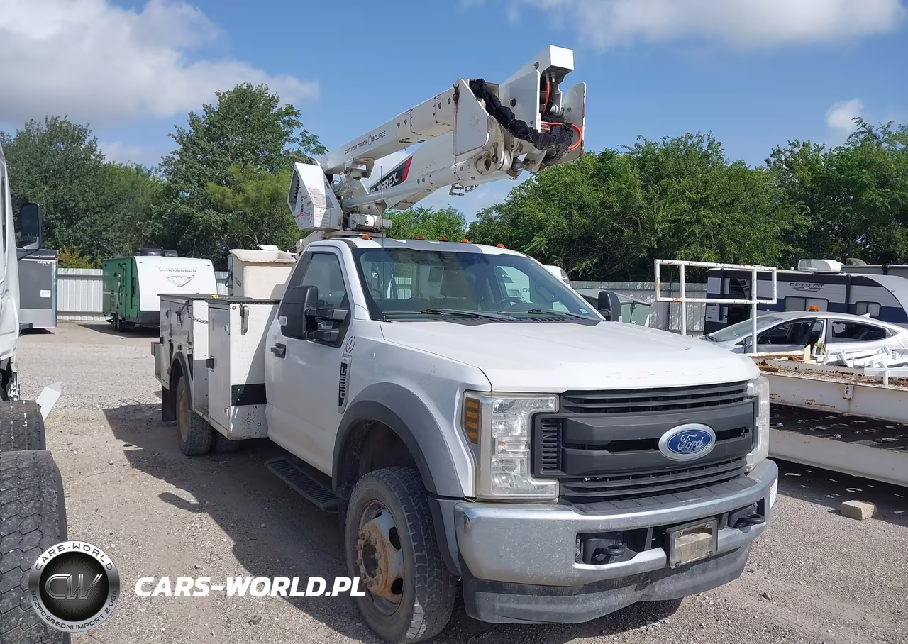 2019 Ford F-550 Chassis Xl-Xlt – zdjęcie 1 z 15