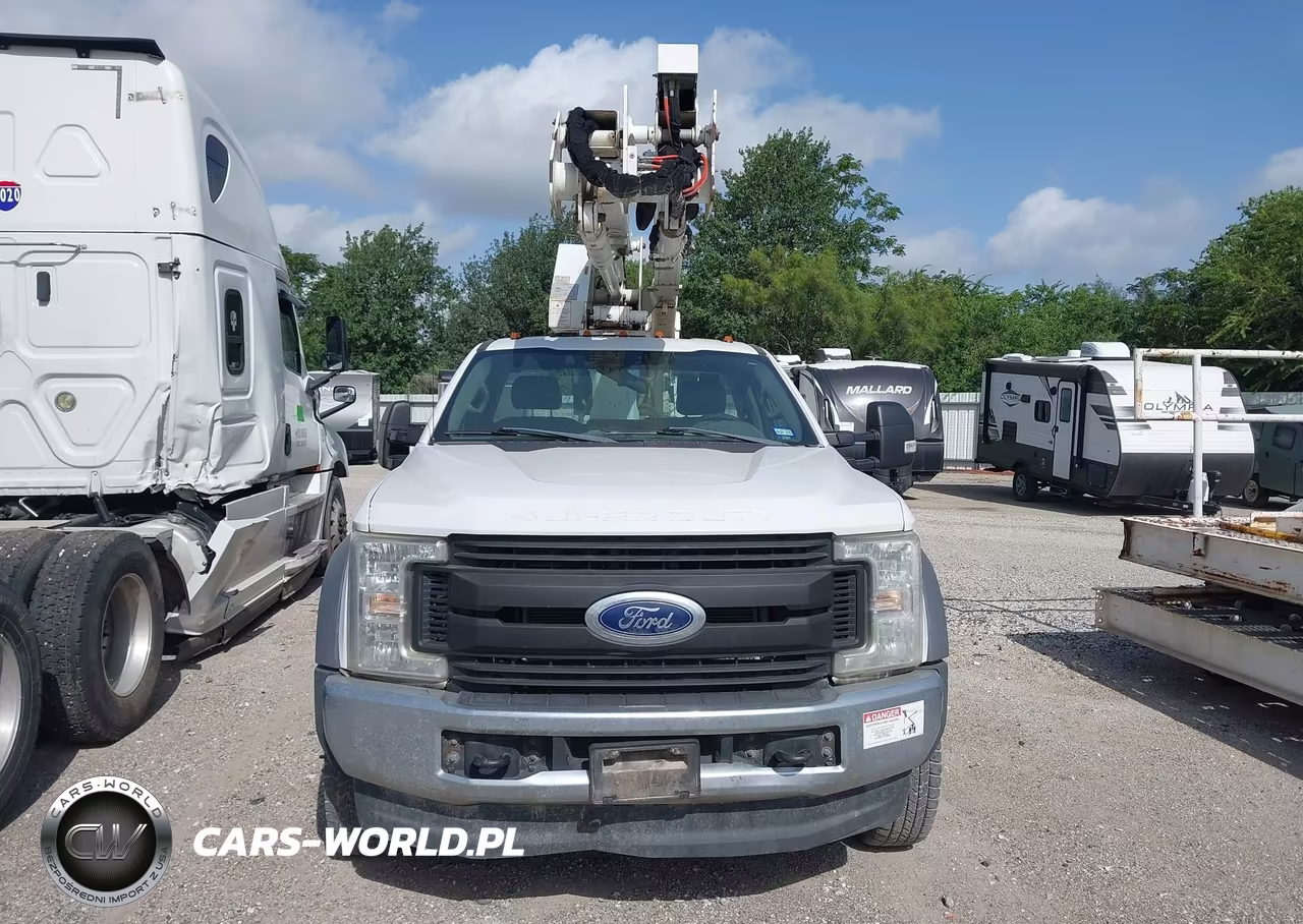 2019 Ford F-550 Chassis Xl-Xlt VIN:1FDUF5HY3KDA18443 - 12