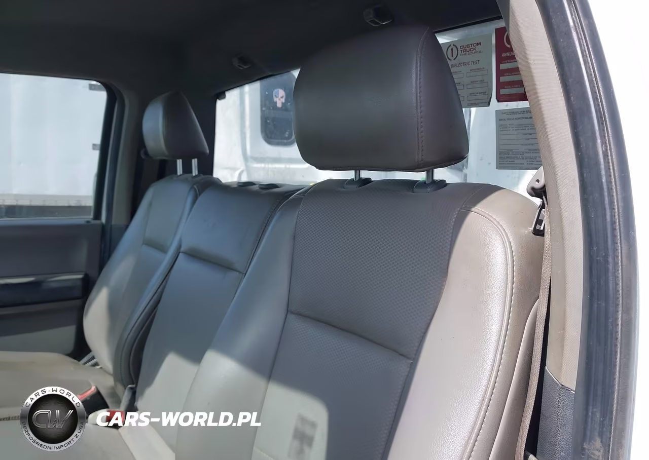 2019 Ford F-550 Chassis Xl-Xlt VIN:1FDUF5HY3KDA18443 - 7
