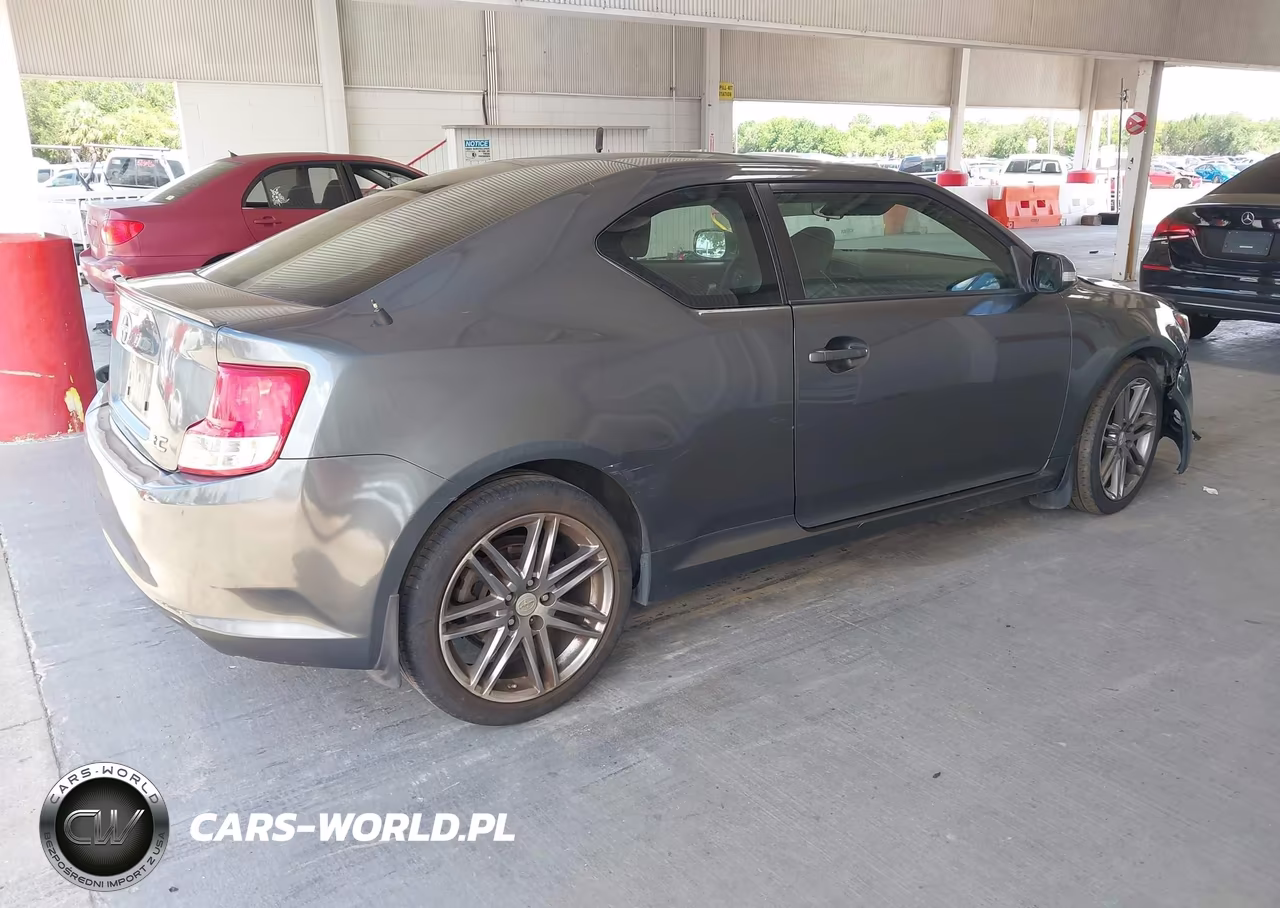 2011 Scion Tc VIN:JTKJF5C75B3015936 - 4