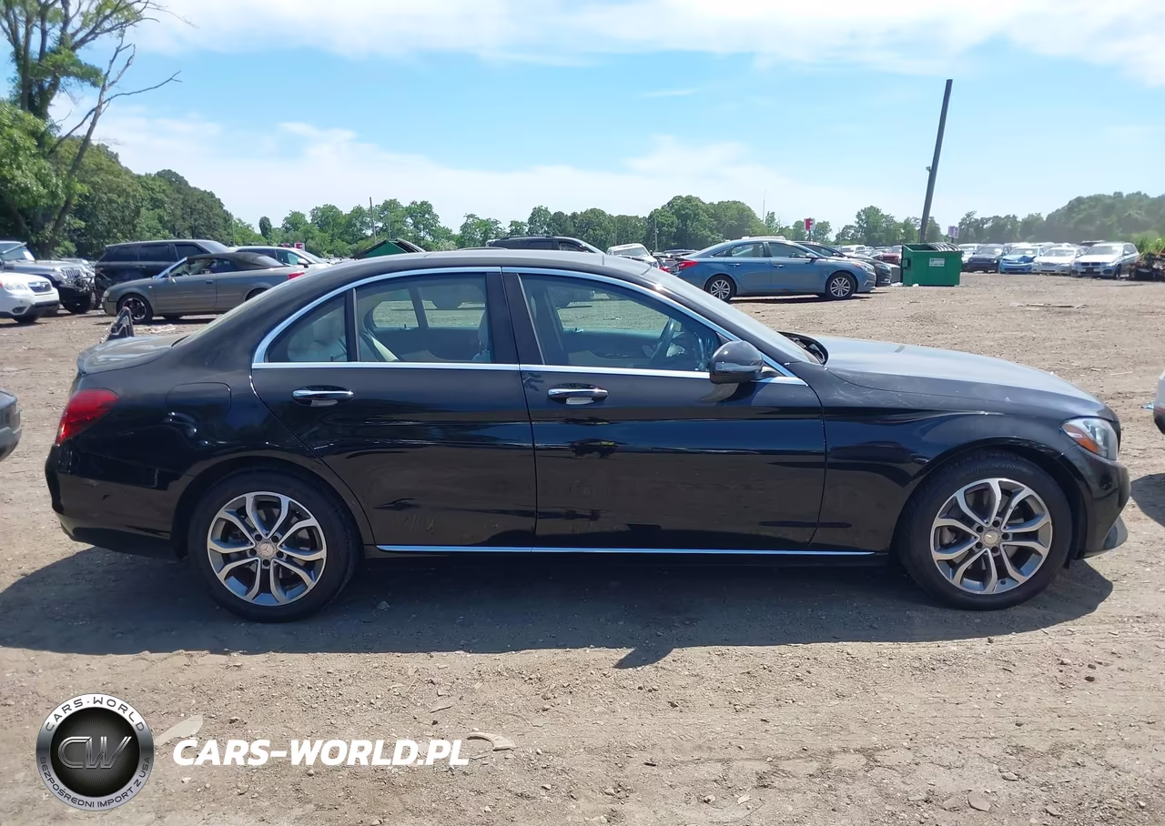 2016 Mercedes-Benz C 300 4Matic VIN:55SWF4KB5GU102354 - 13