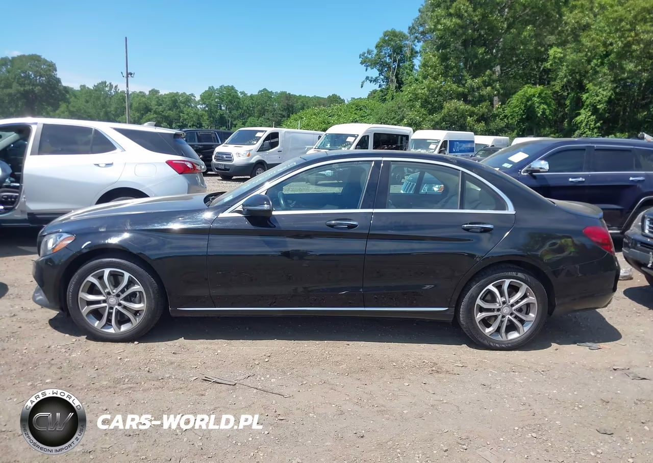 2016 Mercedes-Benz C 300 4Matic VIN:55SWF4KB5GU102354 - 14
