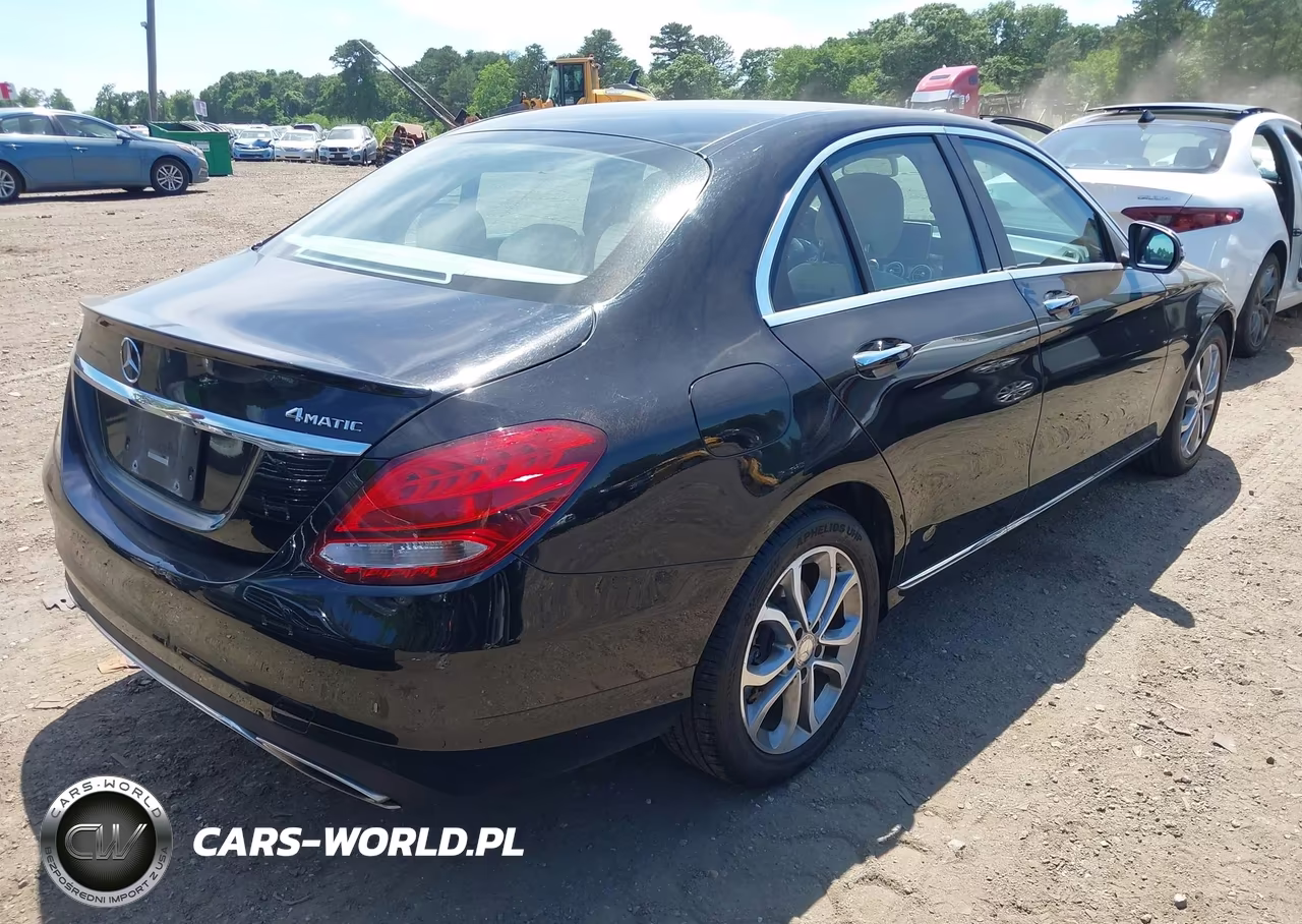 2016 Mercedes-Benz C 300 4Matic VIN:55SWF4KB5GU102354 - 4