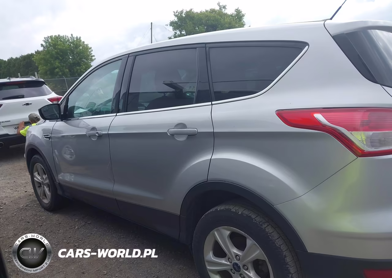 2016 Ford Escape Se VIN:1FMCU9G9XGUB48620 - 15
