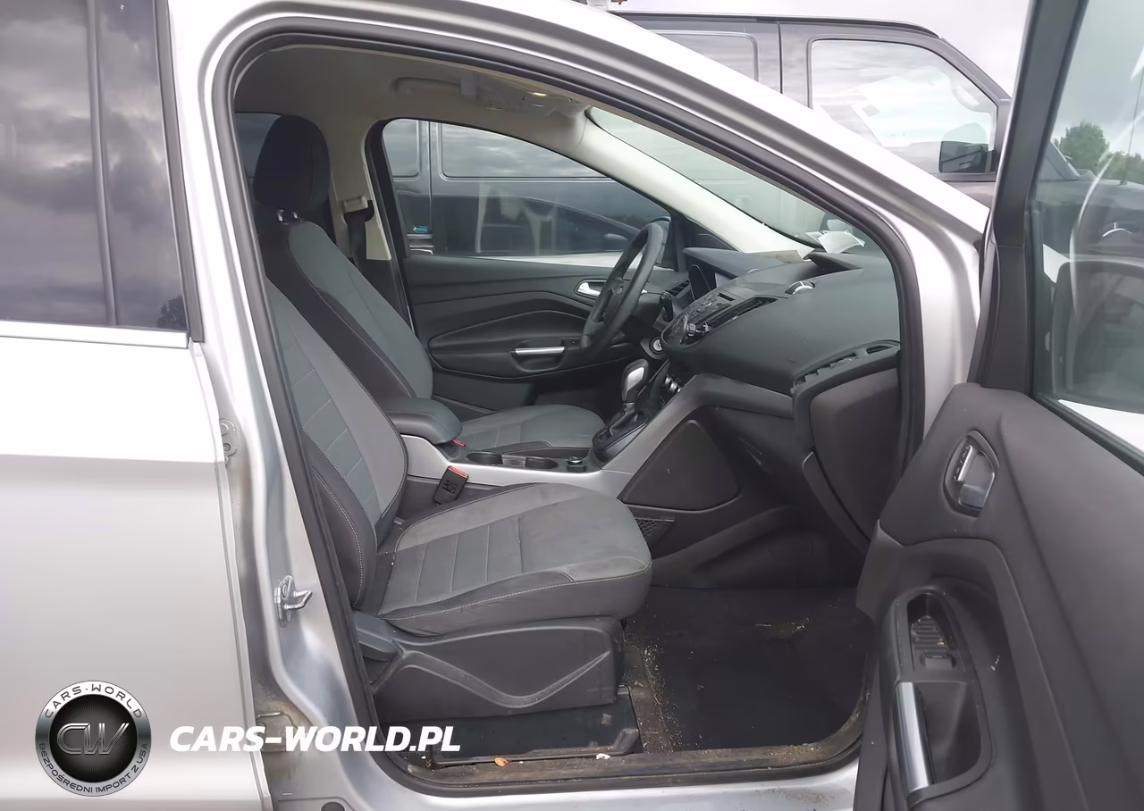 2016 Ford Escape Se VIN:1FMCU9G9XGUB48620 - 5