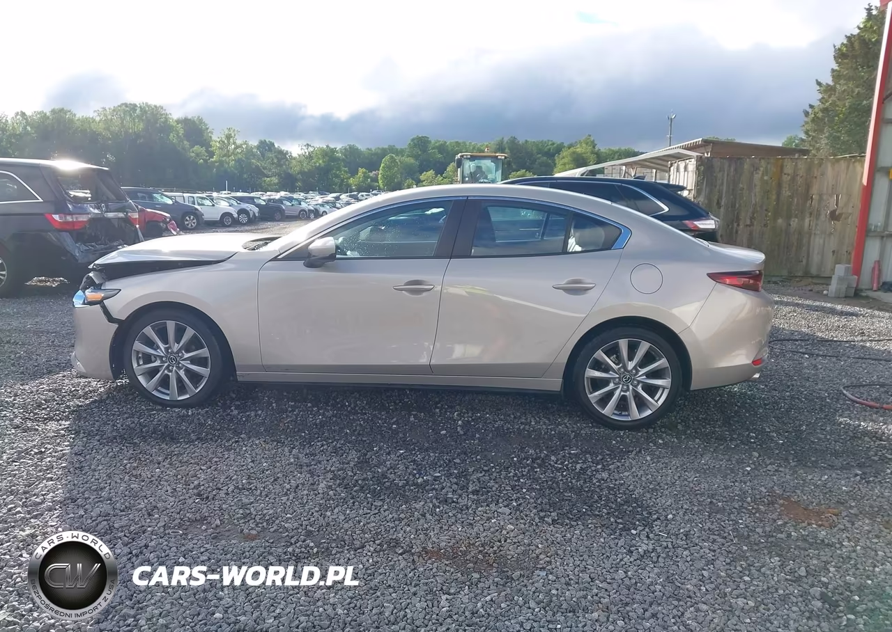2022 Mazda Mazda3 Select VIN:JM1BPABLXN1502260 - 14