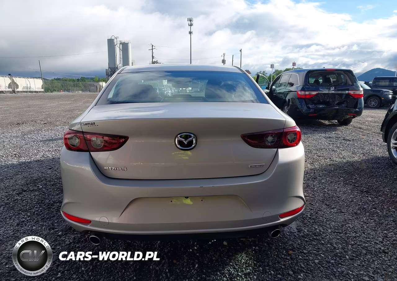 2022 Mazda Mazda3 Select VIN:JM1BPABLXN1502260 - 16