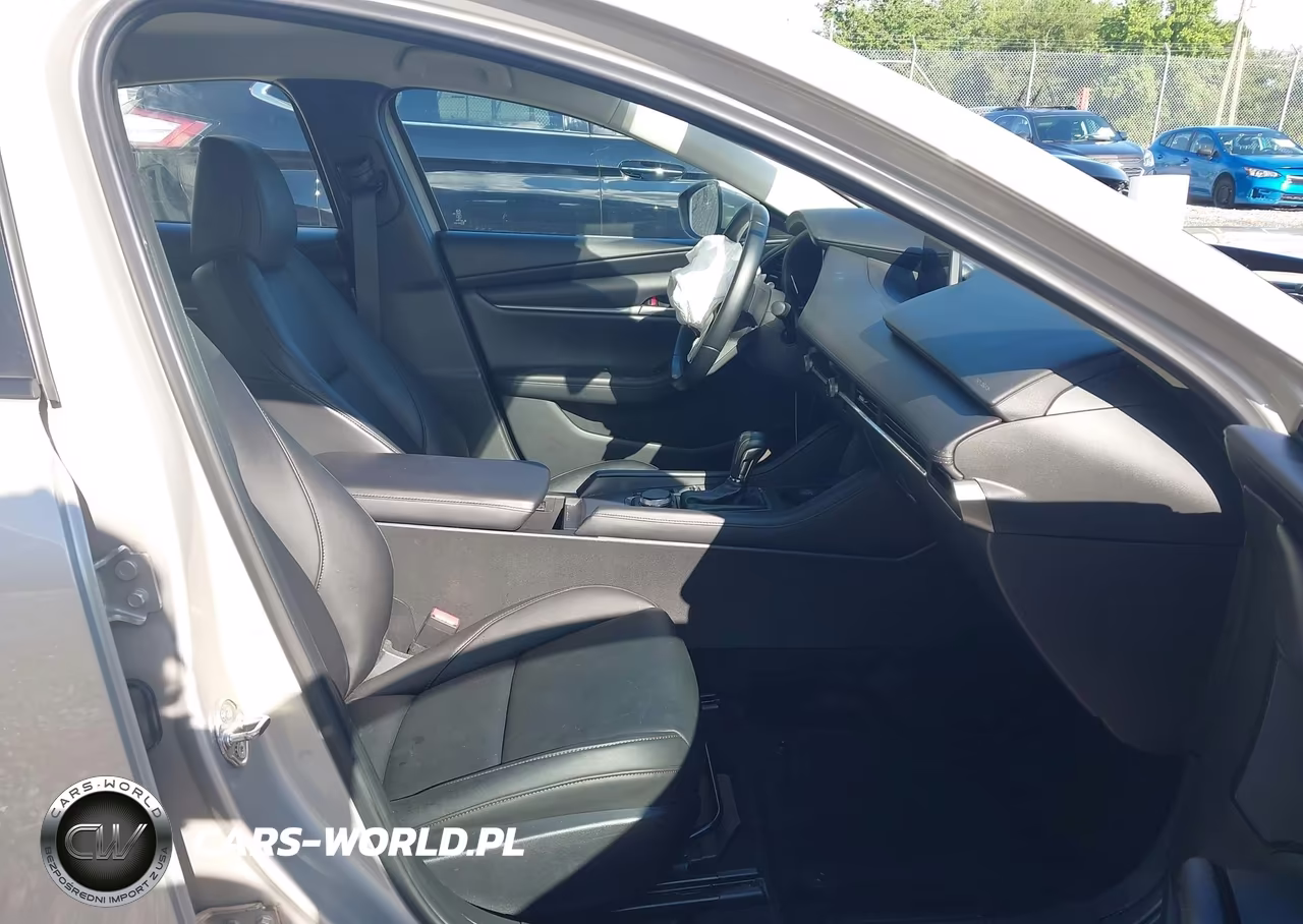 2022 Mazda Mazda3 Select VIN:JM1BPABLXN1502260 - 5