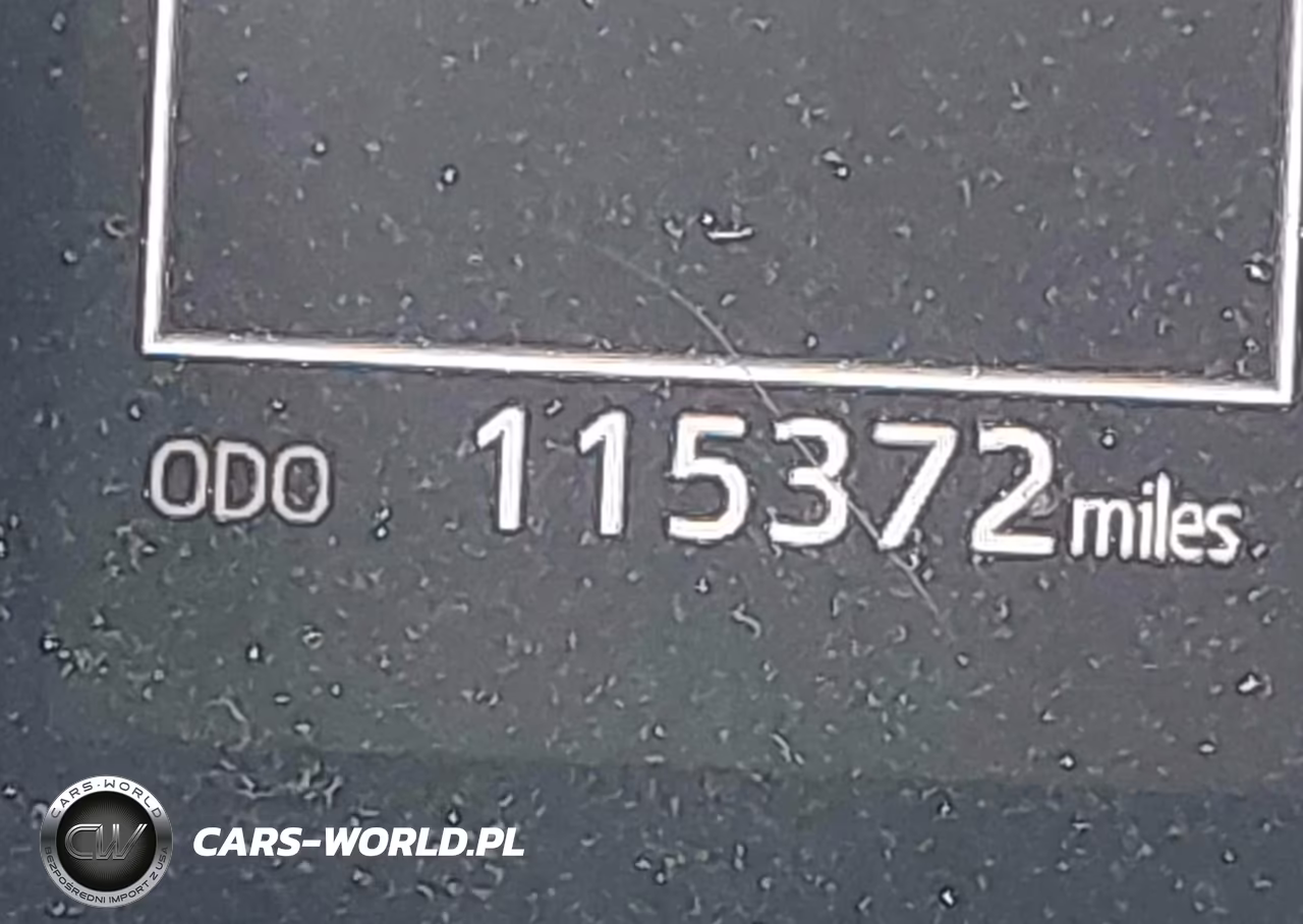 2020 Toyota Camry Le VIN:4T1C11AK6LU939162 - 15