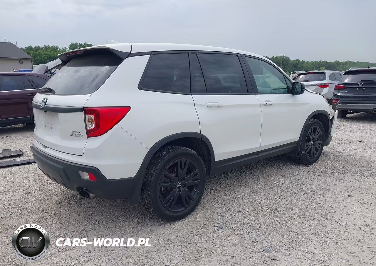 2021 Honda Passport Awd Sport VIN:5FNYF8H2XMB001900 - 4