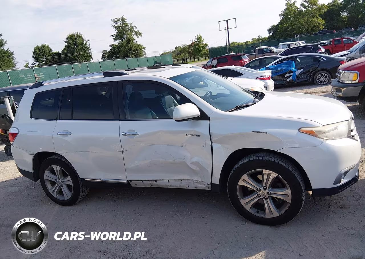 2013 Toyota Highlander Limited V6 VIN:5TDYK3EH7DS120572 - 13