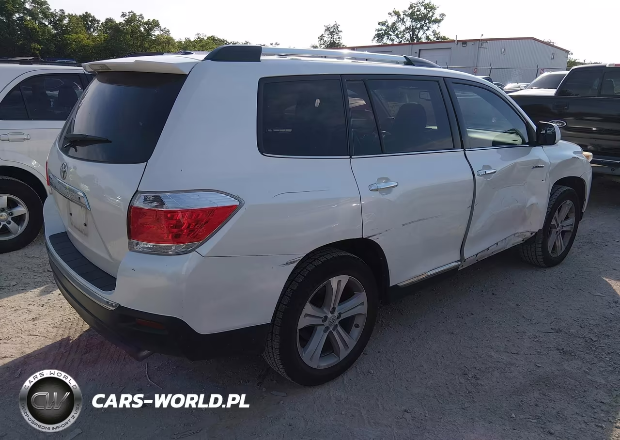 2013 Toyota Highlander Limited V6 VIN:5TDYK3EH7DS120572 - 4