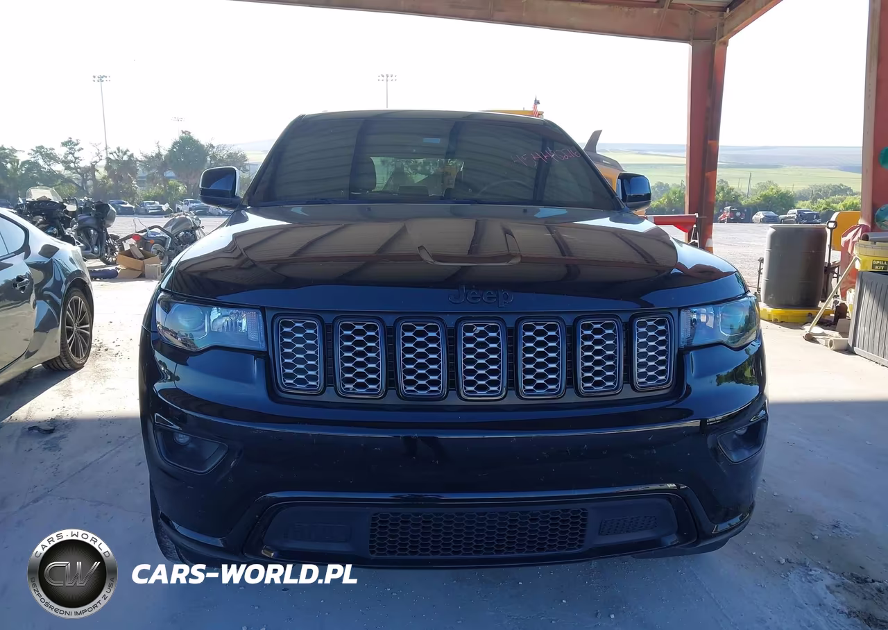2019 Jeep Grand Cherokee Altitude 4X2 VIN:1C4RJEAG6KC673129 - 12