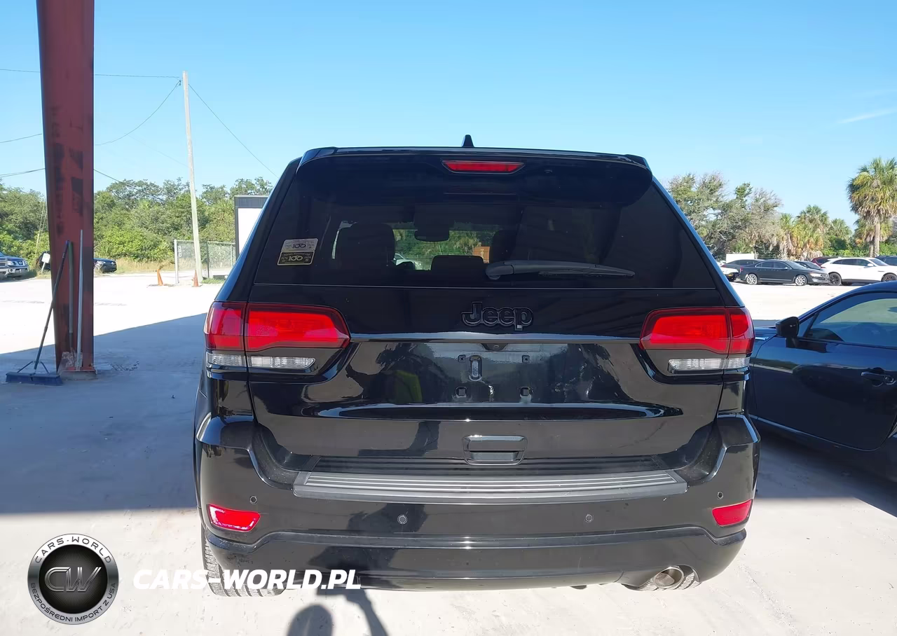 2019 Jeep Grand Cherokee Altitude 4X2 VIN:1C4RJEAG6KC673129 - 16